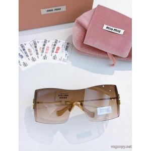 超人気最新作 トレンド入り確実最新コレクション AWサングラスMIUMIU偽 ブランド 販売.