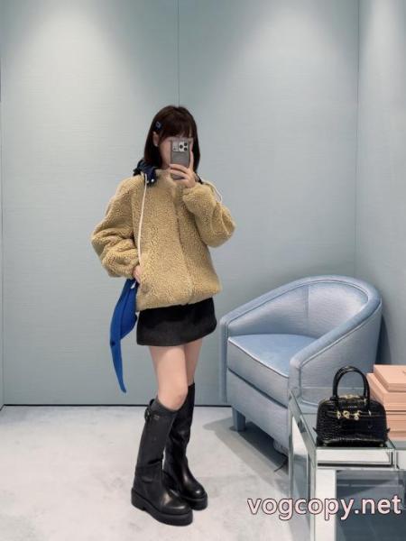 コートコピー ブランド 通販 安心MIUMIU2026季新作品 売れ筋 ストレッチ伸縮性 3