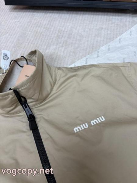 MIUMIUジャケットブランド スーパー コピー 店舗スタイリッシュで上品な 数に限りがある 超必須アイテム. 5 