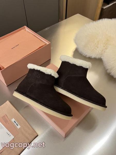 MIUMIUブーツ偽物 通販個性的 ファッショニスタ愛用 冬の注目2026ブランド新作.. 4