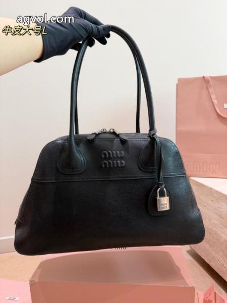 スーパー コピー 販売バッグMIUMIU秋冬季超人気 季節の人気アイテム 華やかに演出する.. 2