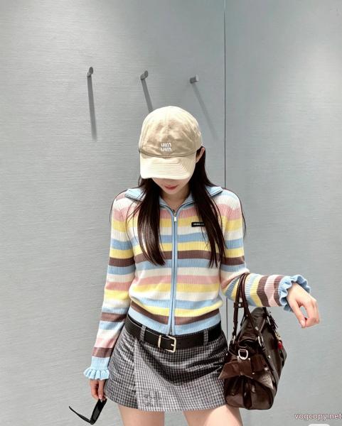 MIUMIUセーターブランド コピー 販売店暖かさと軽さを兼ね備えた 注目なアイテム 限定セール正規品. 0 