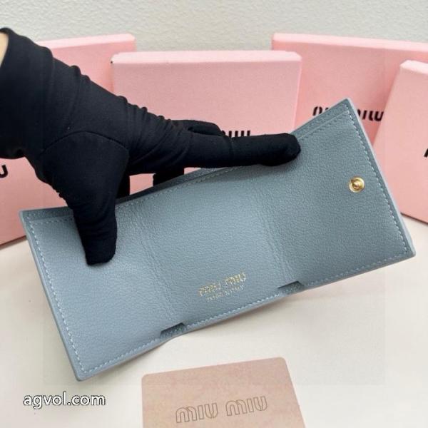 MIUMIUお手頃価格 特別人気感謝SALE 話題人気商品ブランド 偽物財布 5 